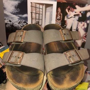 brown Birkenstock’s!!!